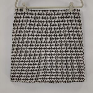 LOFT skirt Size 12 Ivory With Metallic Print